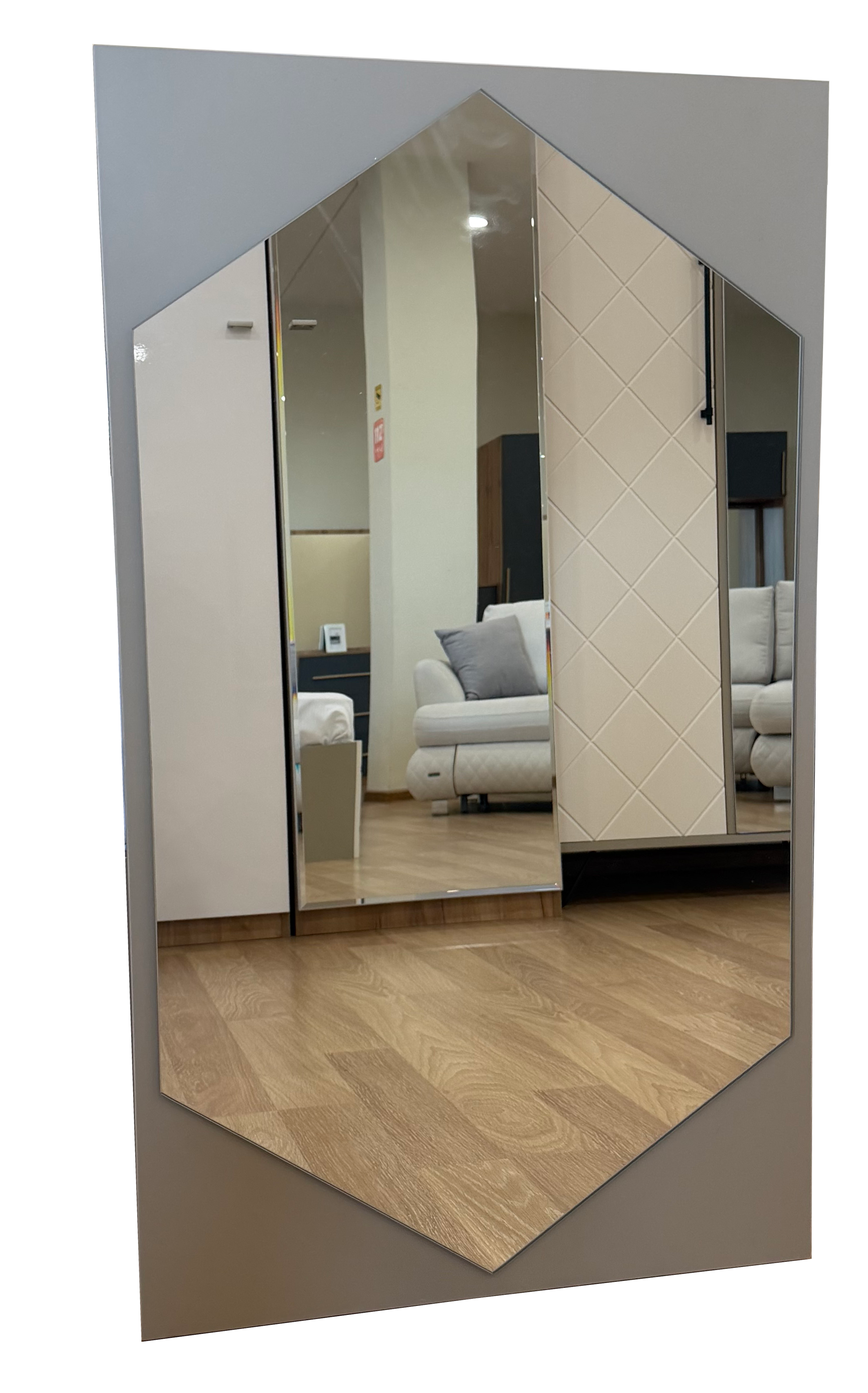 Bella - Bedroom - Mirror -